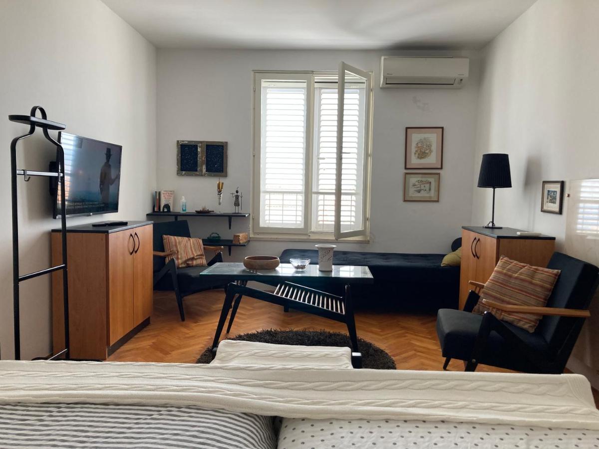 Holiday Apartment Marija :D Дубровник Екстер'єр фото